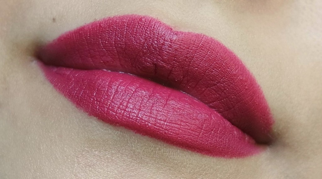 mac heaux lipstick swatch